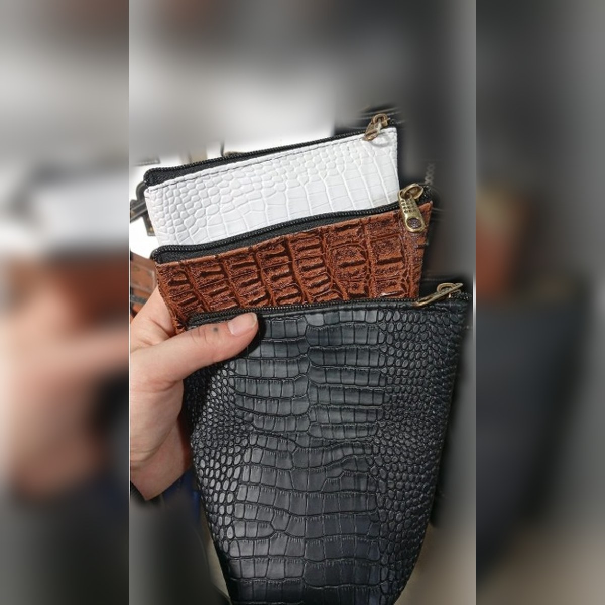 Yerbero Croco, Cuero no animal · símil croco