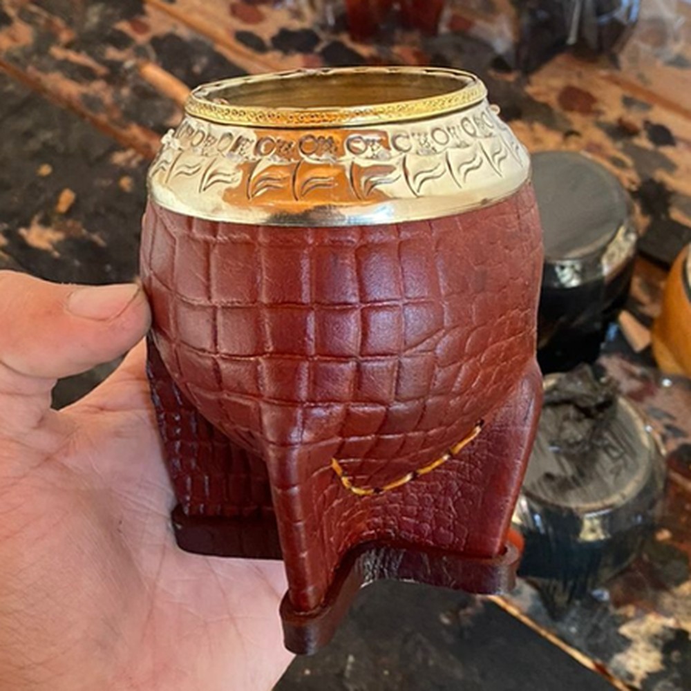 Mate Torpedo Rey Croco, cuero croco, virola cincelada con corona